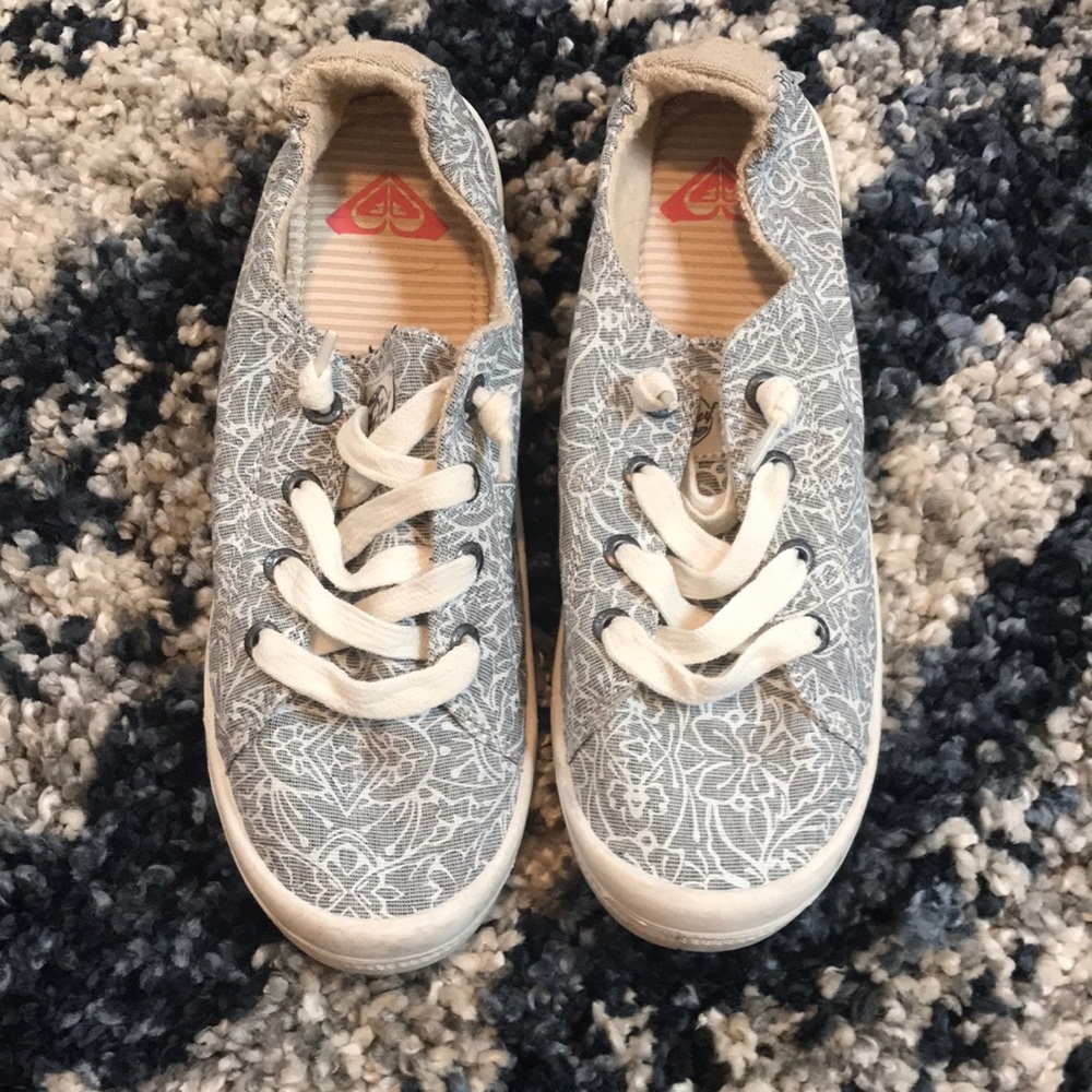 Roxy Bayshore slip-on shoes size 9